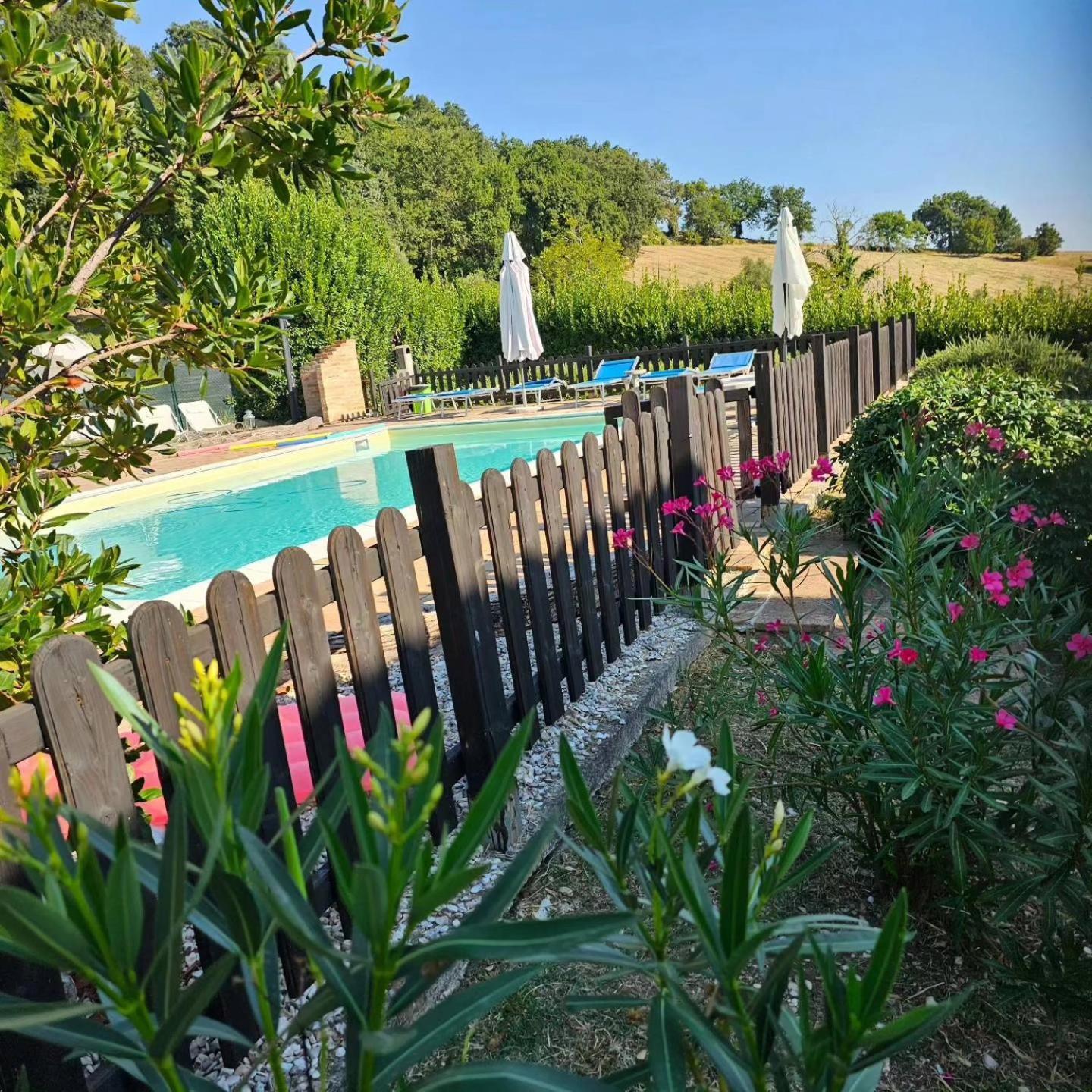 Il Casale Di Aurora Country House Colmurano Luaran gambar